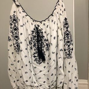 Navy/White Paisley Top